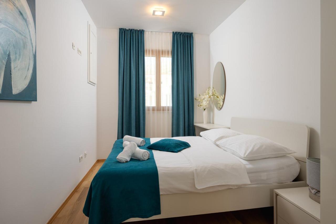 Apartments Lea โปดสตรานา ภายนอก รูปภาพ